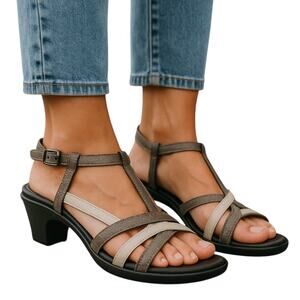 Abeo‎ Women's Tan Black Bio System Georgi Sandals Size 6.5